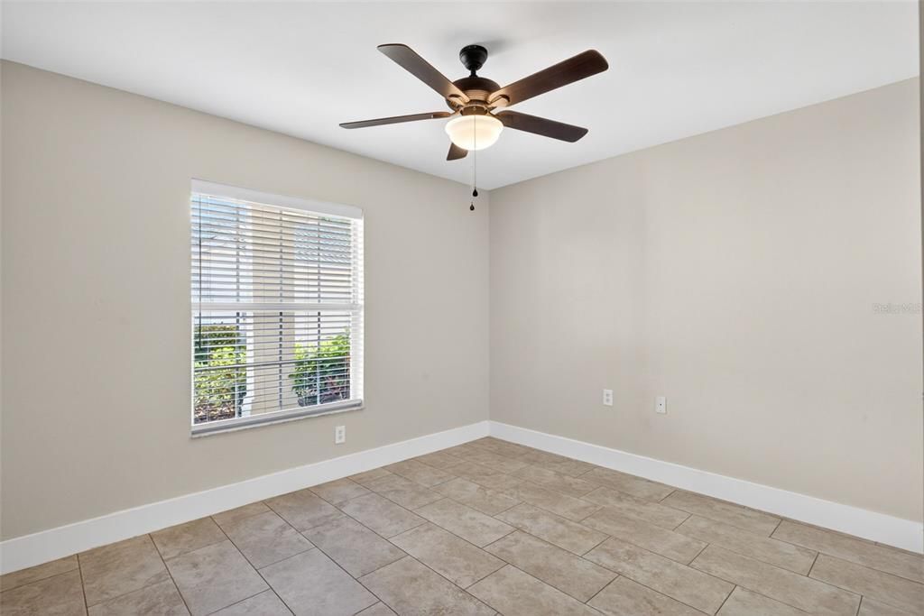 For Sale: $339,000 (2 beds, 2 baths, 1377 Square Feet)