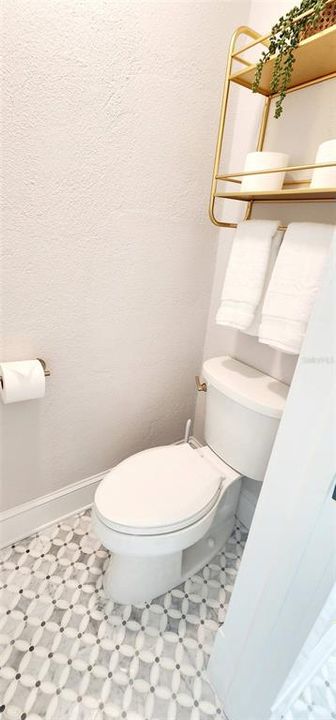 出租: $6,500 (3 贝兹, 3 浴室, 2058 平方英尺)