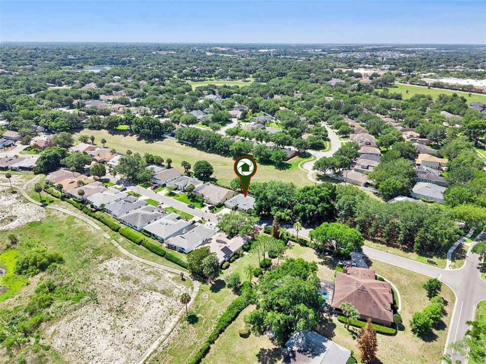Active With Contract: $399,900 (3 beds, 2 baths, 2018 Square Feet)