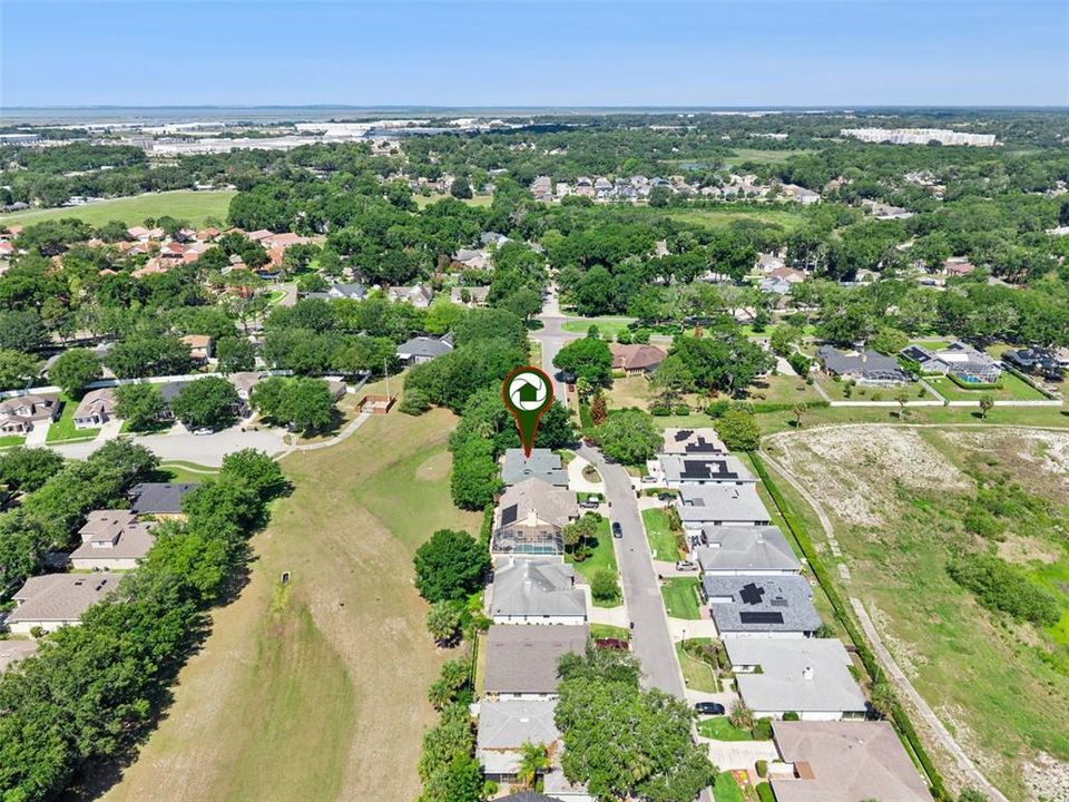 Active With Contract: $399,900 (3 beds, 2 baths, 2018 Square Feet)