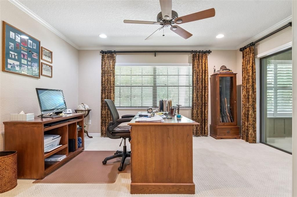 Active With Contract: $399,900 (3 beds, 2 baths, 2018 Square Feet)