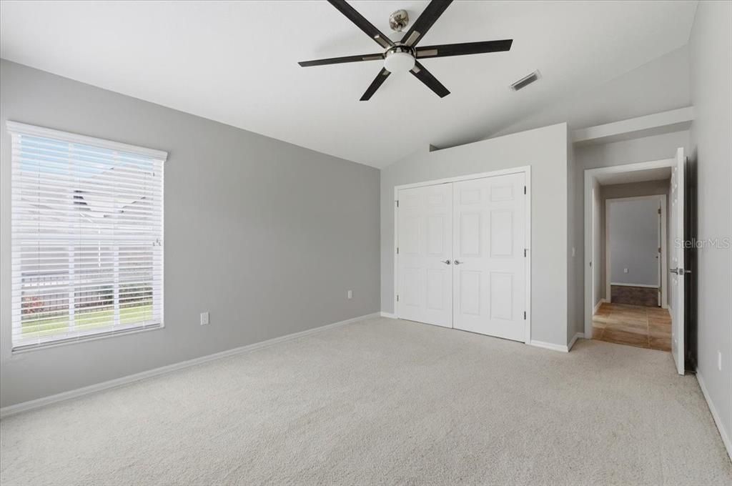 For Sale: $550,000 (4 beds, 2 baths, 2327 Square Feet)