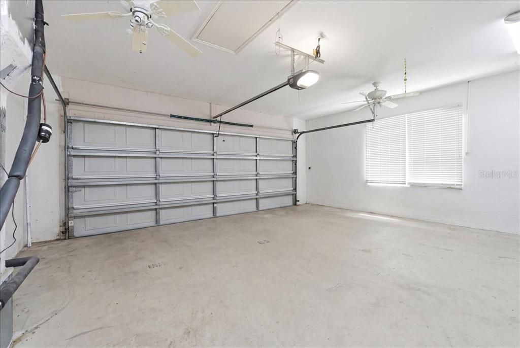 For Sale: $550,000 (4 beds, 2 baths, 2327 Square Feet)