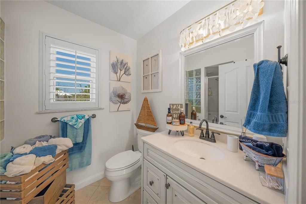 For Sale: $1,625,000 (2 beds, 2 baths, 2236 Square Feet)