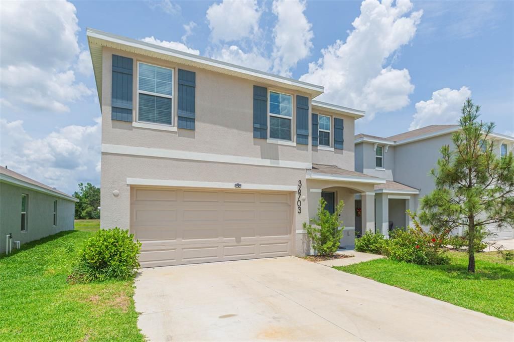 For Rent: $2,700 (5 beds, 3 baths, 2505 Square Feet)
