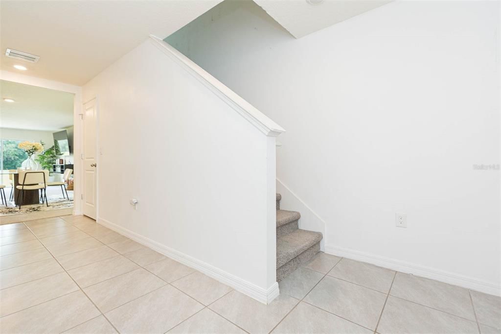 For Rent: $2,700 (5 beds, 3 baths, 2505 Square Feet)