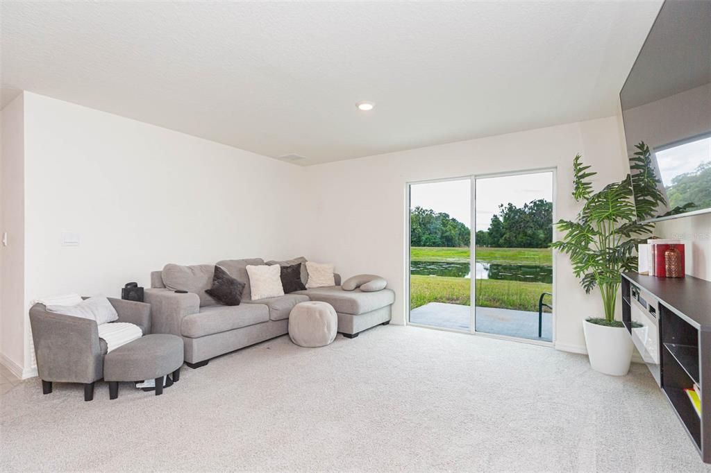For Rent: $2,700 (5 beds, 3 baths, 2505 Square Feet)