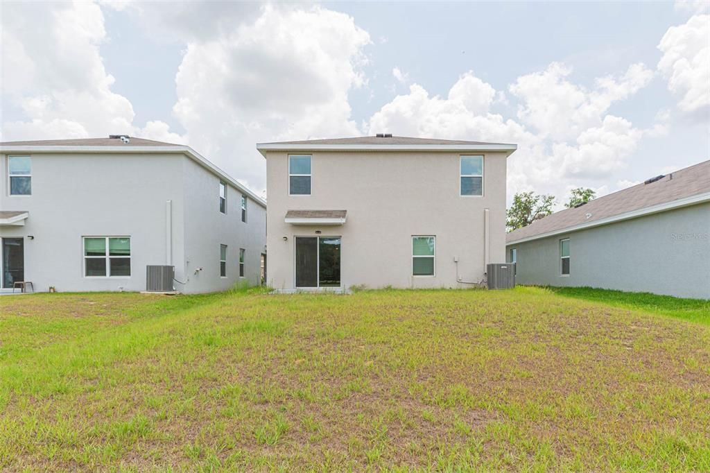 For Rent: $2,700 (5 beds, 3 baths, 2505 Square Feet)