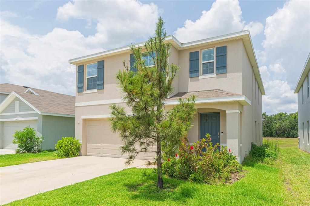 For Rent: $2,700 (5 beds, 3 baths, 2505 Square Feet)