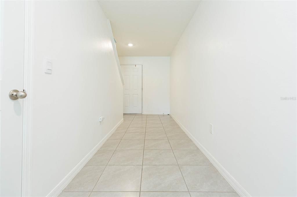For Rent: $2,700 (5 beds, 3 baths, 2505 Square Feet)