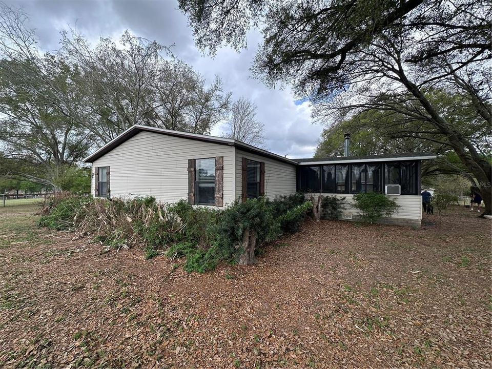 На продажу: $379,900 (5.00 acres)