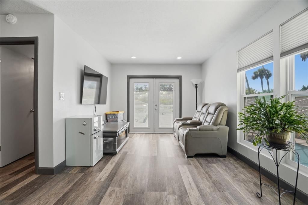 En Venta: $759,000 (4 camas, 3 baños, 2838 Pies cuadrados)