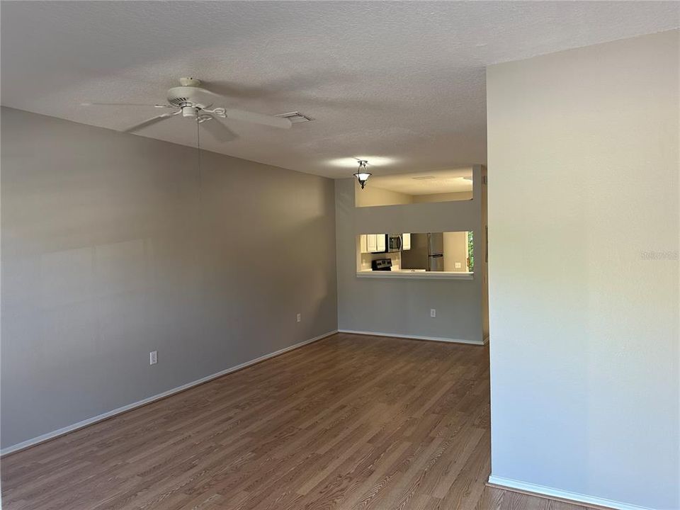 For Rent: $1,725 (2 beds, 2 baths, 1184 Square Feet)