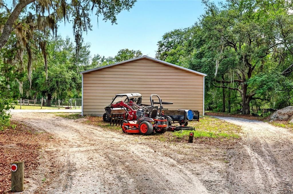 For Sale: $499,900 (3 beds, 2 baths, 1749 Square Feet)