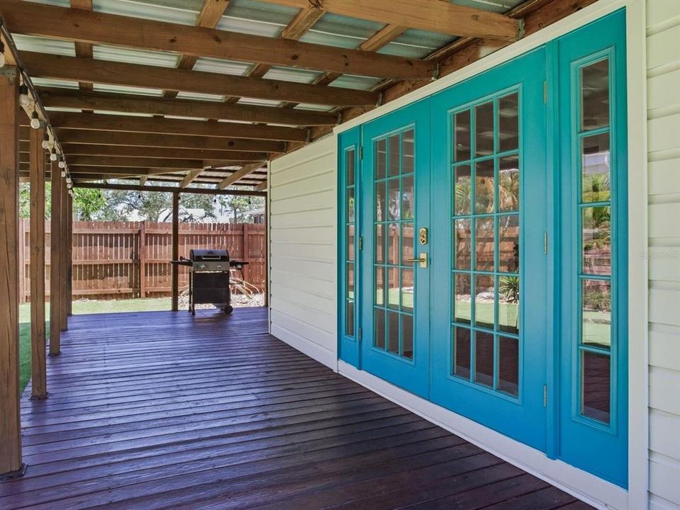 Activo con contrato: $565,000 (3 camas, 2 baños, 1851 Pies cuadrados)