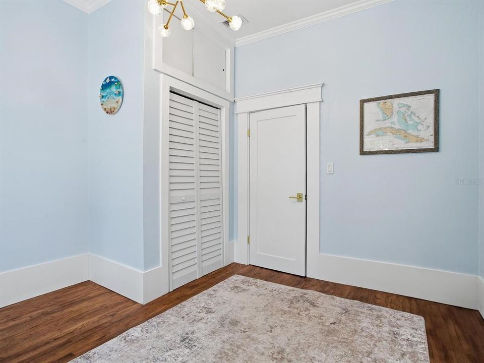 Activo con contrato: $565,000 (3 camas, 2 baños, 1851 Pies cuadrados)