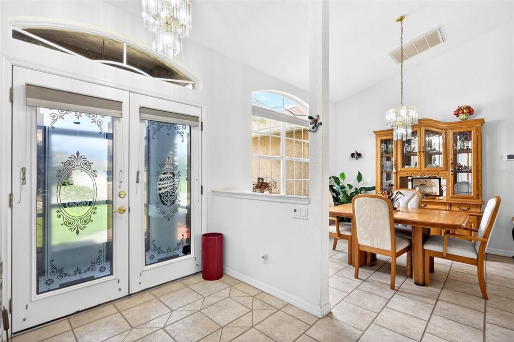 En Venta: $450,000 (3 camas, 2 baños, 1681 Pies cuadrados)