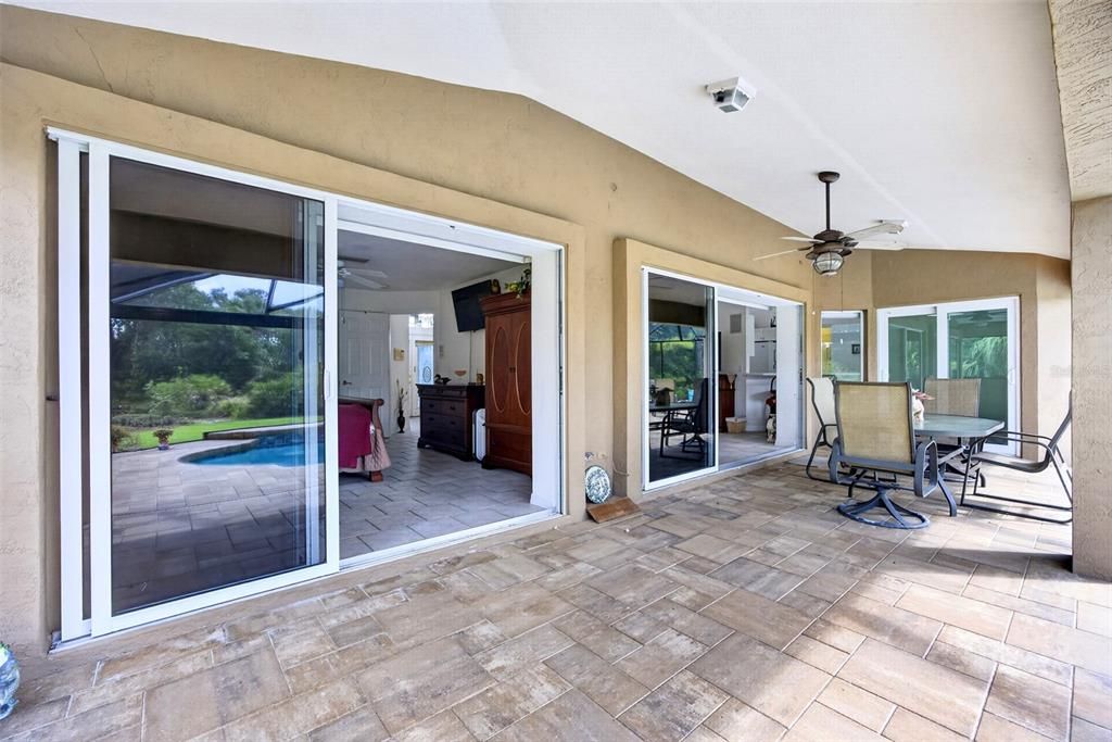 En Venta: $450,000 (3 camas, 2 baños, 1681 Pies cuadrados)
