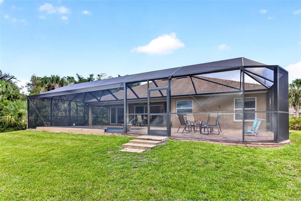 En Venta: $450,000 (3 camas, 2 baños, 1681 Pies cuadrados)
