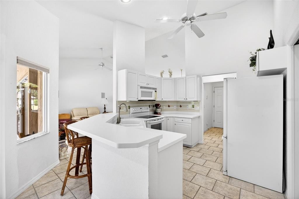En Venta: $450,000 (3 camas, 2 baños, 1681 Pies cuadrados)