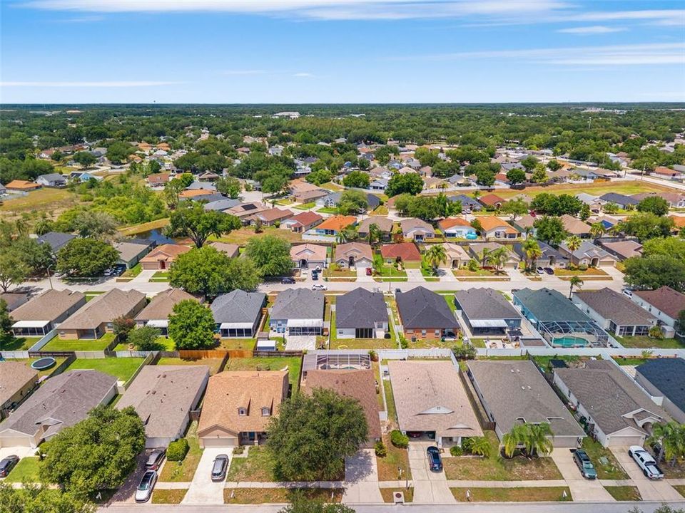 For Sale: $514,990 (4 beds, 2 baths, 1956 Square Feet)