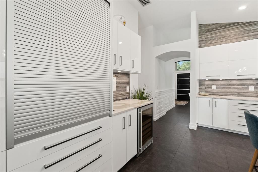 For Sale: $514,990 (4 beds, 2 baths, 1956 Square Feet)