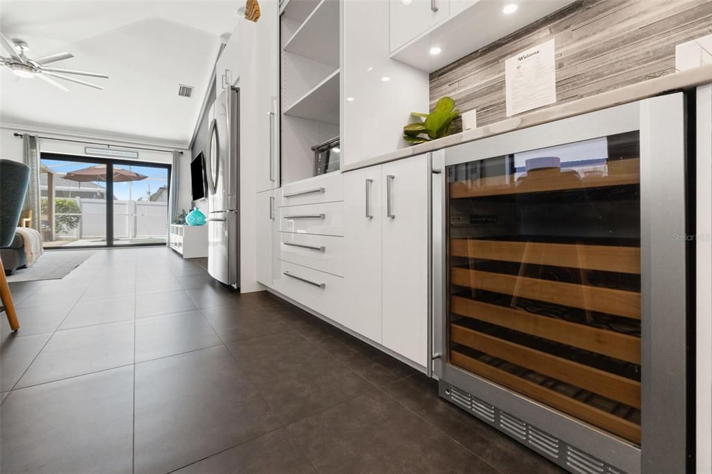 For Sale: $514,990 (4 beds, 2 baths, 1956 Square Feet)
