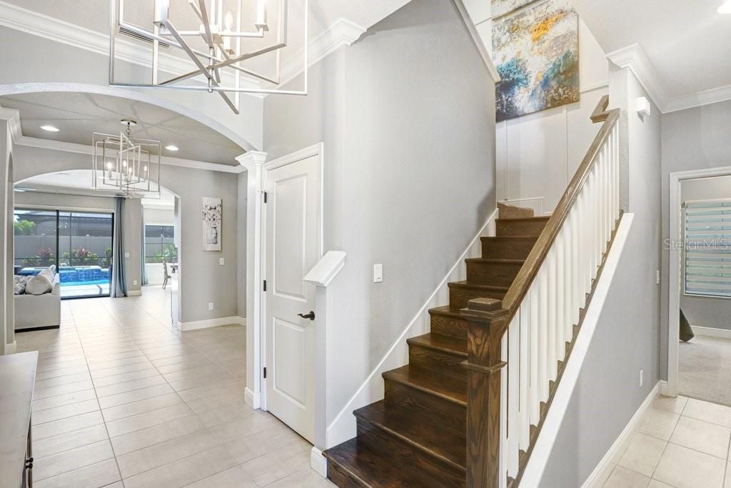 For Sale: $900,000 (4 beds, 3 baths, 3182 Square Feet)