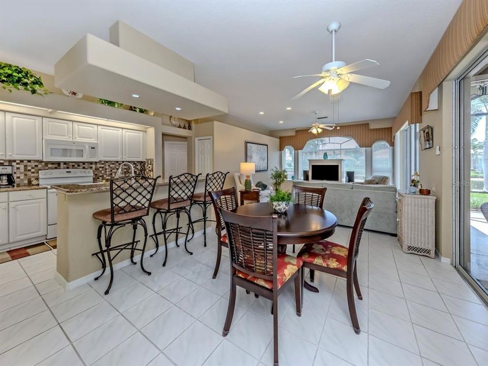 For Sale: $555,000 (3 beds, 2 baths, 2110 Square Feet)