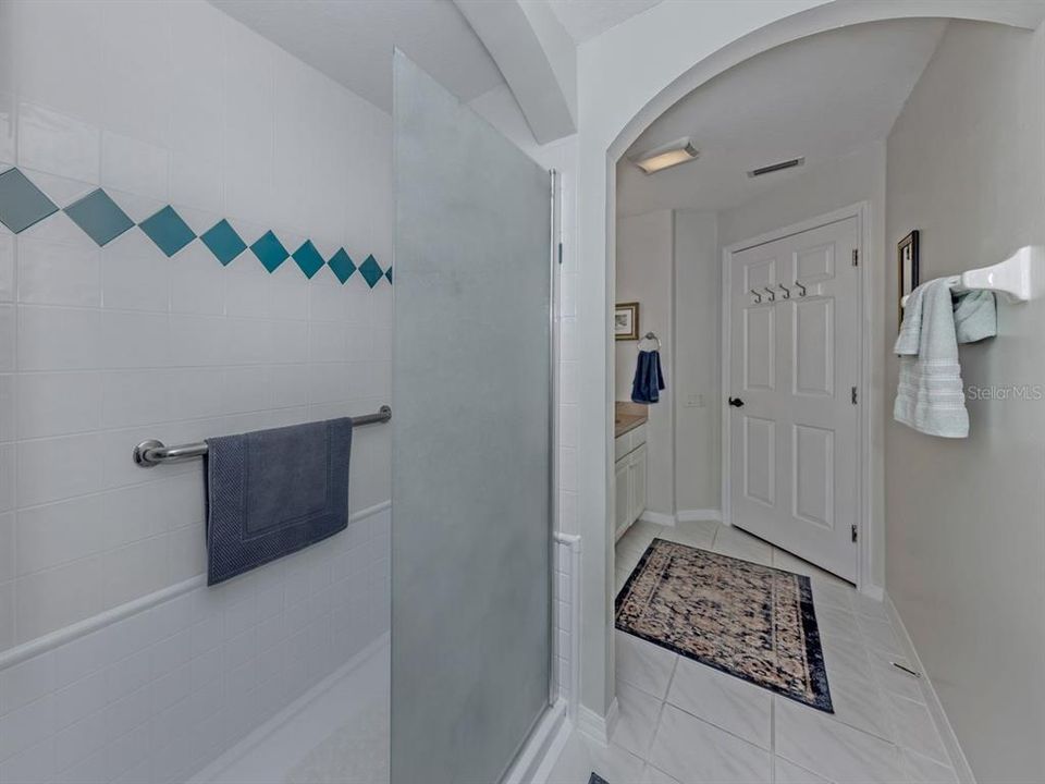 For Sale: $555,000 (3 beds, 2 baths, 2110 Square Feet)