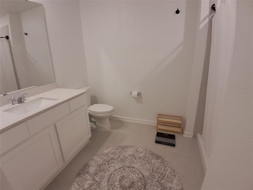 For Sale: $329,990 (6 beds, 3 baths, 2463 Square Feet)