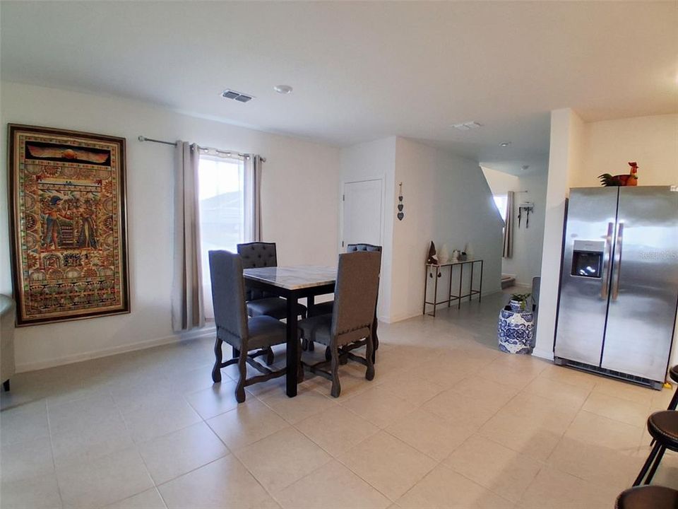 For Sale: $329,990 (6 beds, 3 baths, 2463 Square Feet)