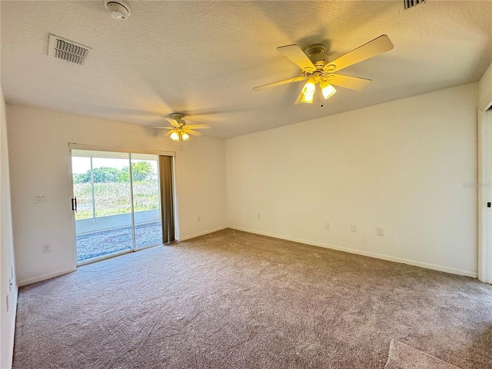 For Rent: $2,255 (3 beds, 2 baths, 1393 Square Feet)