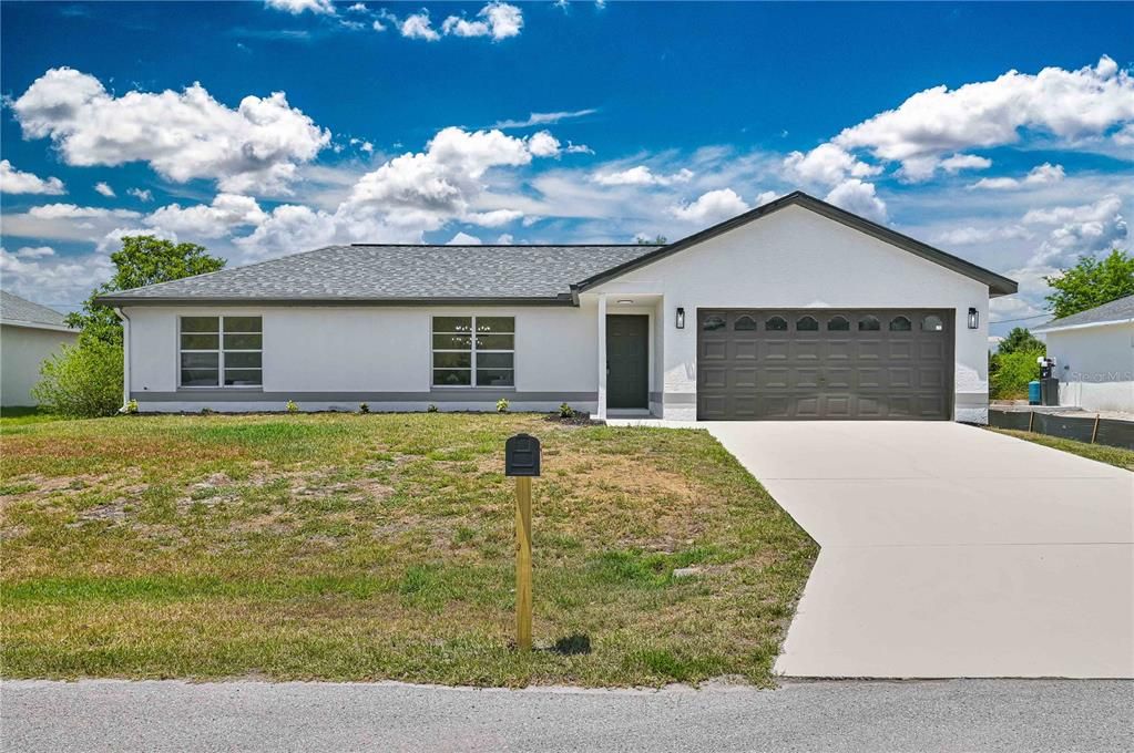 Active With Contract: $300,000 (4 beds, 2 baths, 1736 Square Feet)