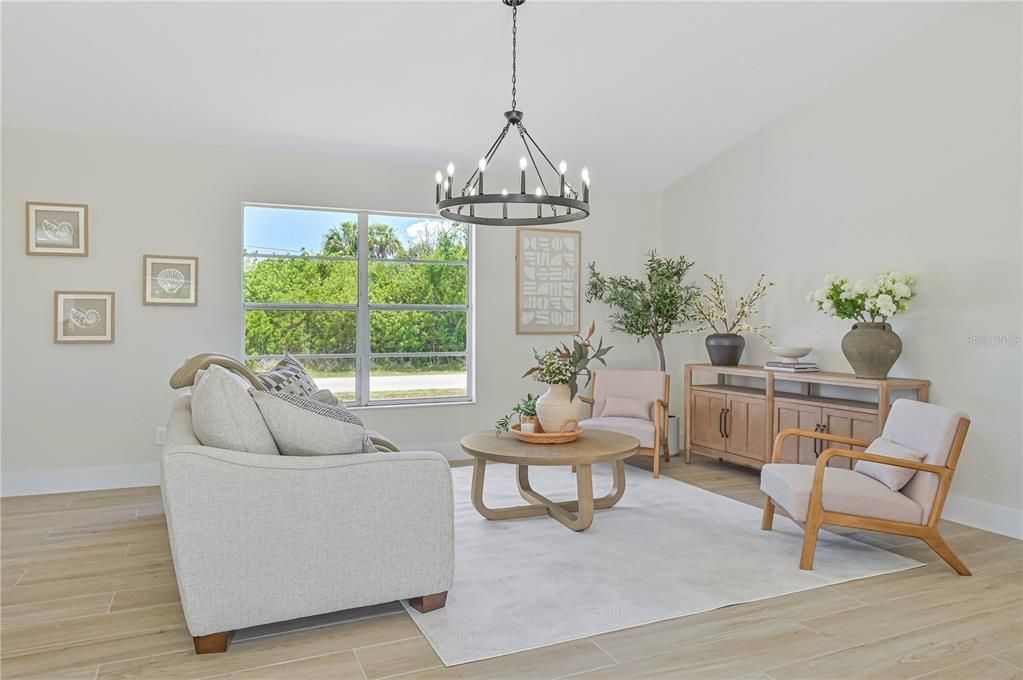 Active With Contract: $300,000 (4 beds, 2 baths, 1736 Square Feet)