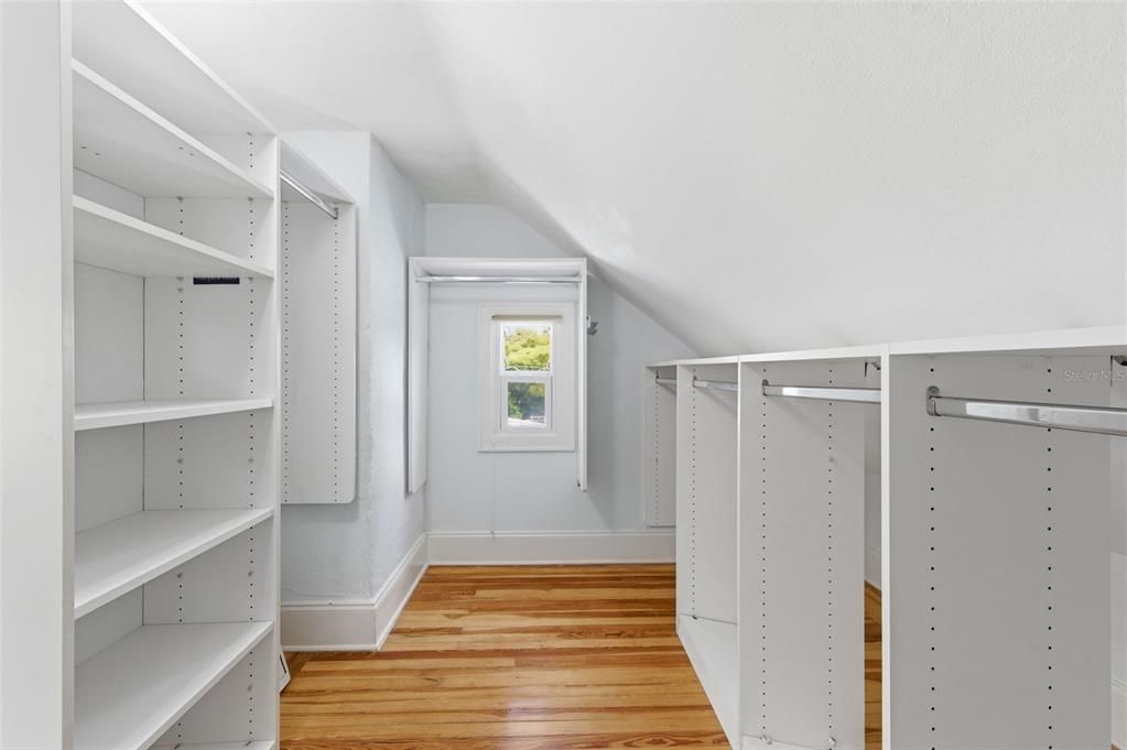 В аренду: $7,500 (4 спален, 3 ванн, 2920 Квадратных фут)