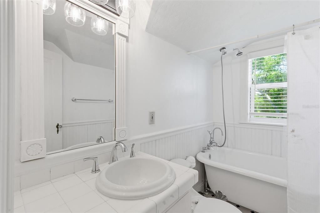 В аренду: $7,500 (4 спален, 3 ванн, 2920 Квадратных фут)