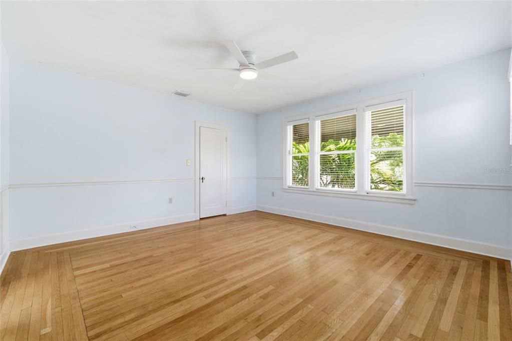 В аренду: $7,500 (4 спален, 3 ванн, 2920 Квадратных фут)