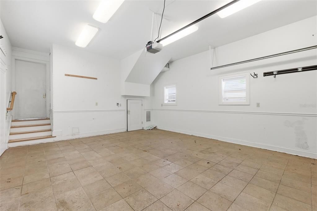 В аренду: $7,500 (4 спален, 3 ванн, 2920 Квадратных фут)