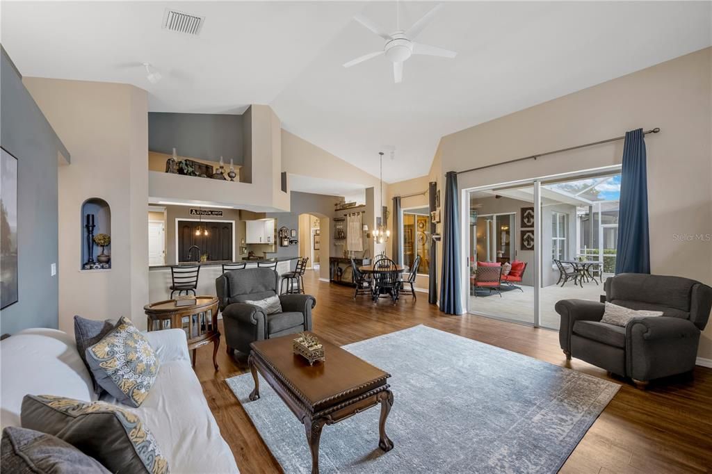 Active With Contract: $649,900 (4 beds, 3 baths, 3354 Square Feet)