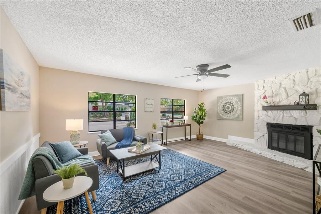 Activo con contrato: $424,900 (3 camas, 2 baños, 1904 Pies cuadrados)