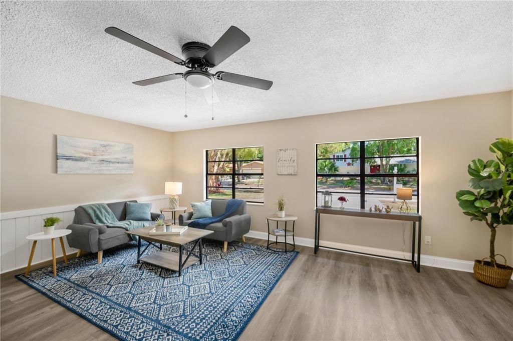 Activo con contrato: $424,900 (3 camas, 2 baños, 1904 Pies cuadrados)