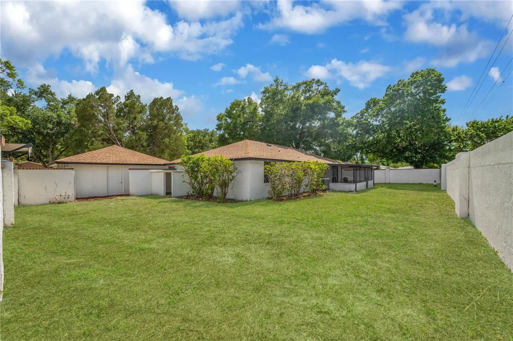 Activo con contrato: $424,900 (3 camas, 2 baños, 1904 Pies cuadrados)