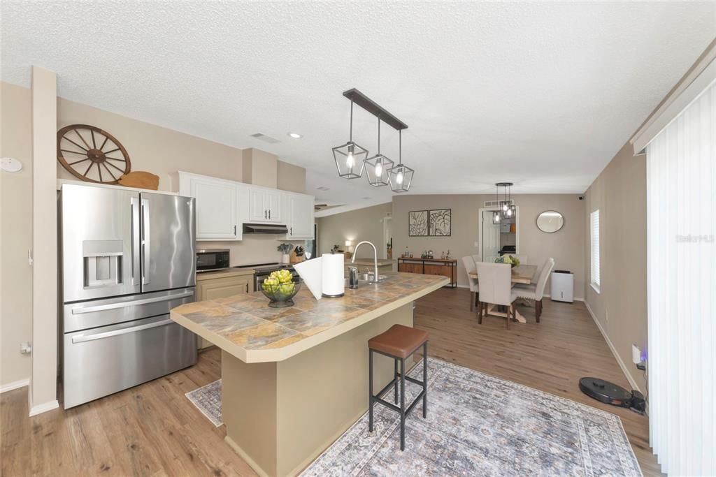 For Sale: $429,000 (3 beds, 2 baths, 1680 Square Feet)