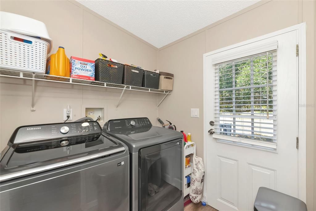 For Sale: $429,000 (3 beds, 2 baths, 1680 Square Feet)
