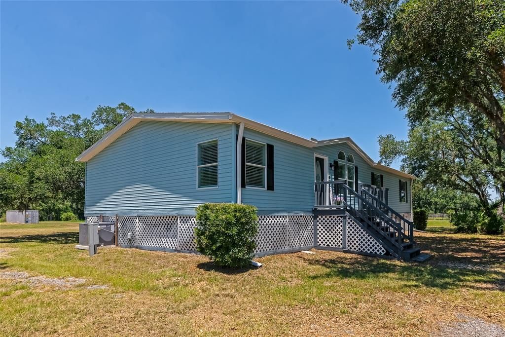 For Sale: $429,000 (3 beds, 2 baths, 1680 Square Feet)