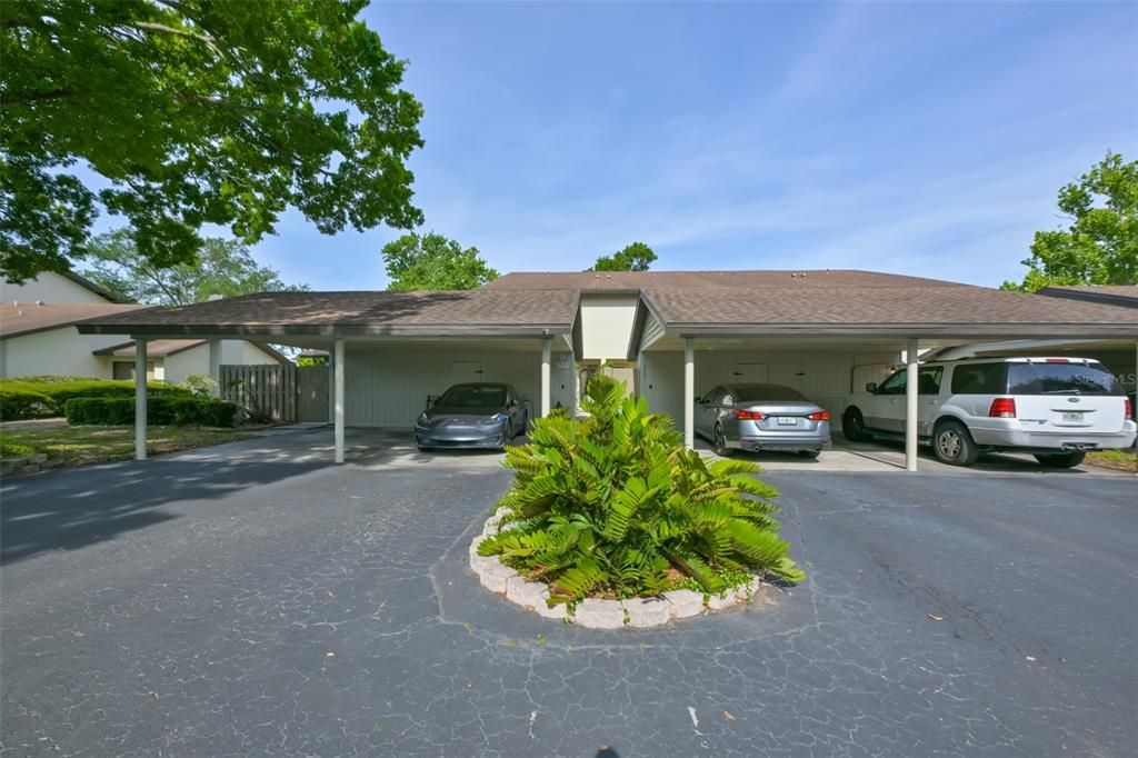 Active With Contract: $295,000 (2 beds, 2 baths, 1431 Square Feet)