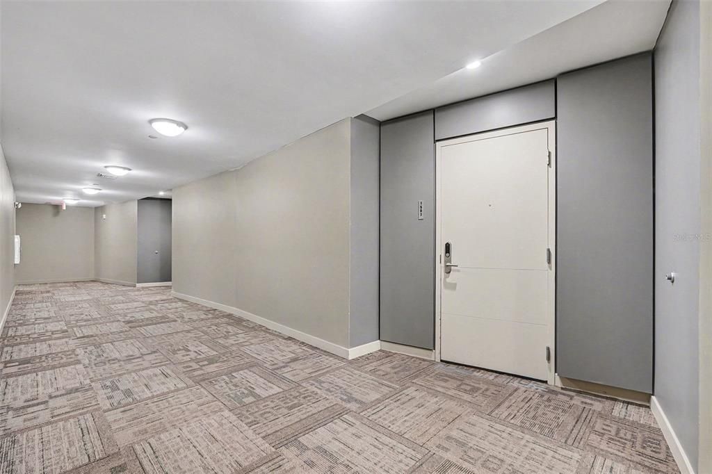 В аренду: $3,250 (2 спален, 2 ванн, 1083 Квадратных фут)