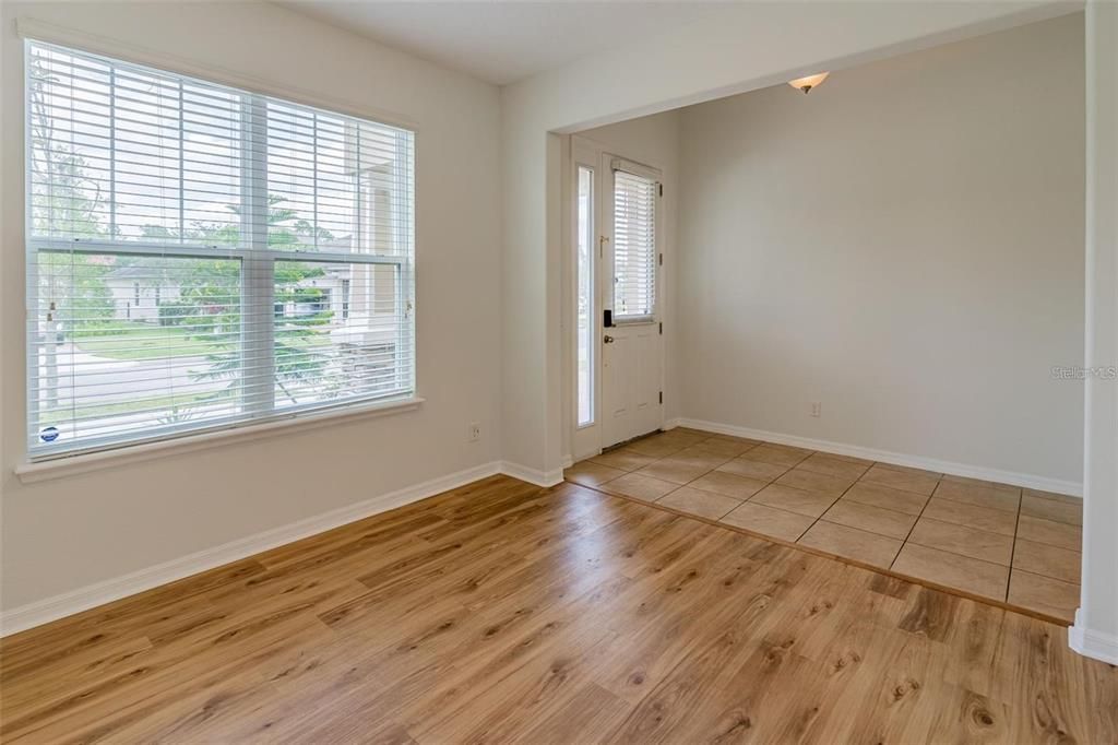 В аренду: $3,200 (3 спален, 2 ванн, 1774 Квадратных фут)