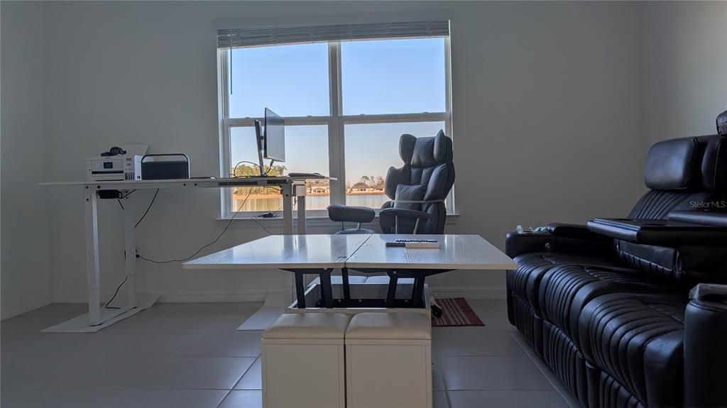 En Venta: $380,000 (4 camas, 2 baños, 1844 Pies cuadrados)